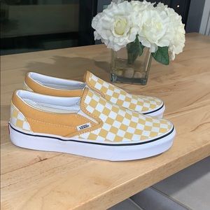 Women’s Yellow Slip on Vans (size 8)